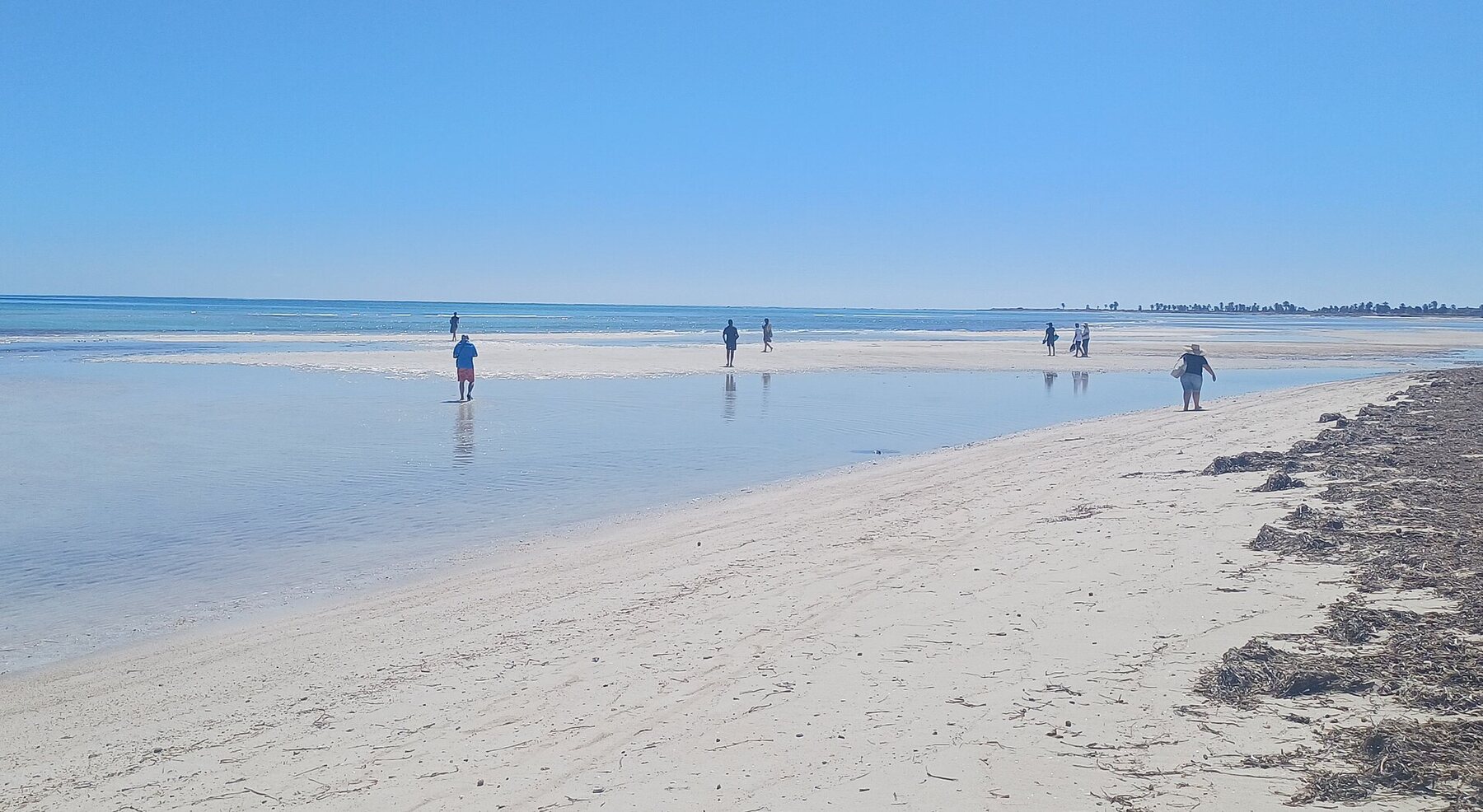 Playa mediterránea de la isla de Djerba